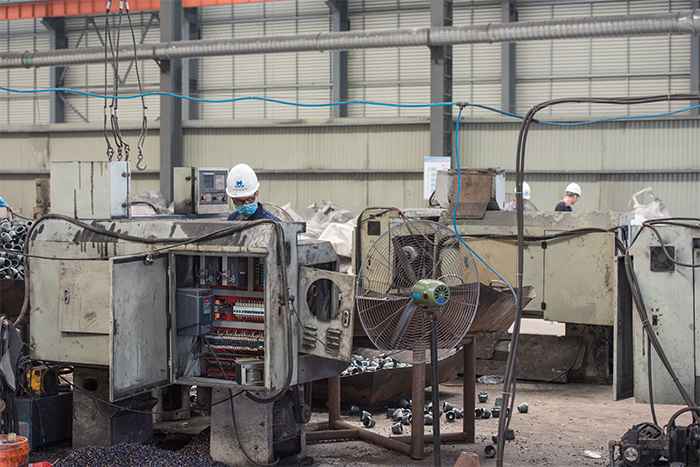 奎屯网架配件-锥头加工车间